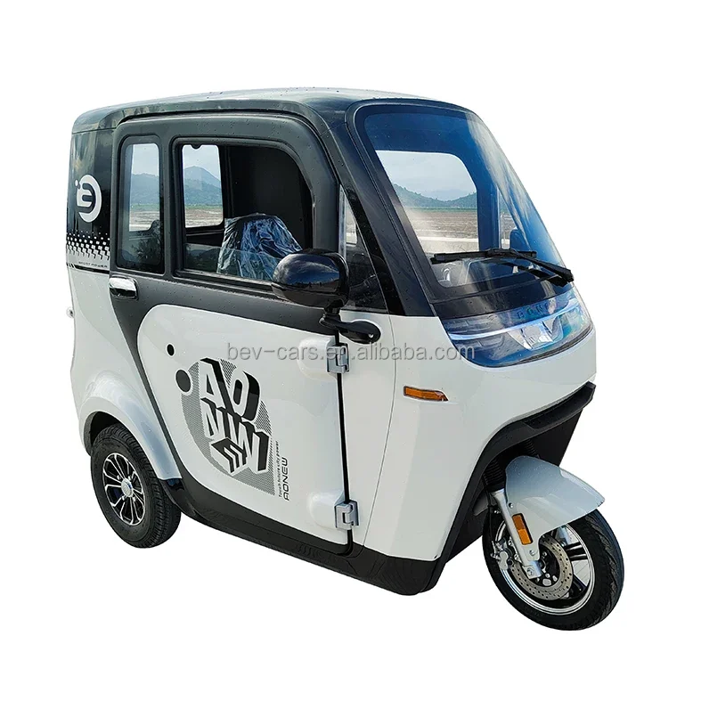 High quality cheap price electric tricycle closed passenger electric tricycle for sale