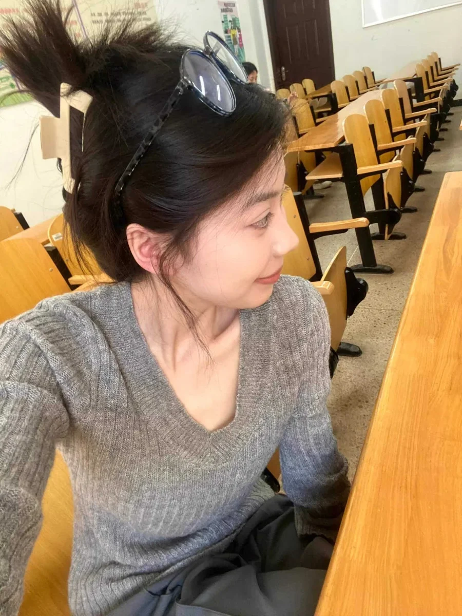 

Pullovers Womens Elegant Woman Sweater Spring Turtleneck Vintage Pink Chic Lace Bow Detailed Fancy Wool Warm Simple Trendy Loose