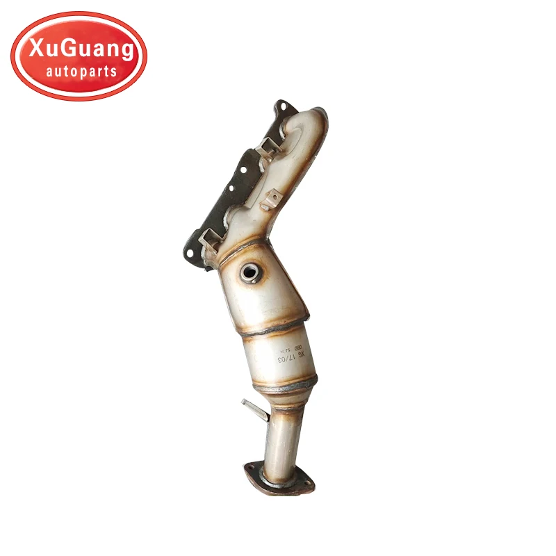 XG-AUTOPARTS Hot Sale Three Way Direct Fit Catalytic Converter For Nissan Ruiqi D22 /Pickup With Exhaust Manifold EURO4 EPA