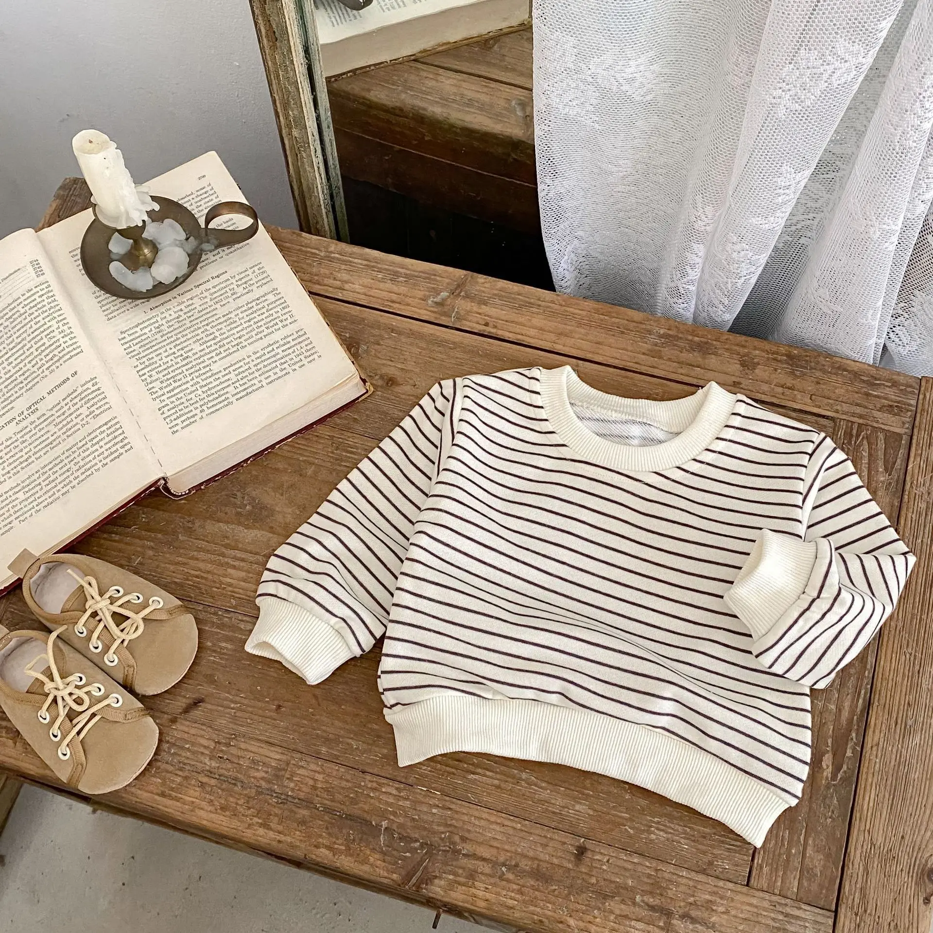 

2025 New Baby Round Neck Sweatshirt Striped Cotton Soft Cute Fashionable Infant Tops Boys Girls Autumn Long Sleeve Casual Outfit