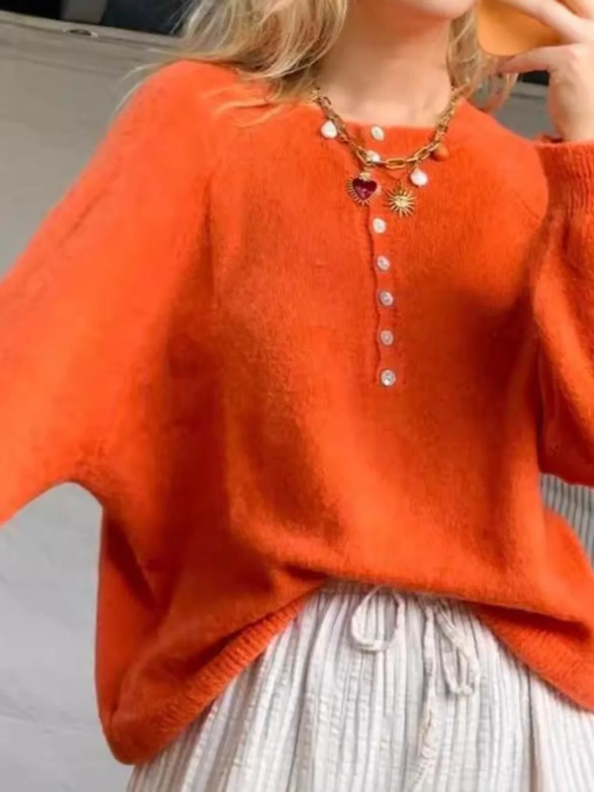 

Loose Women's Knitted Sweater with Multiple Buttons Street Sle Long Sve round Ne Casual Outerwear for Ladies