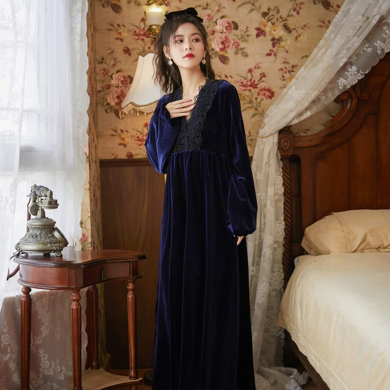 Women Sexy V-Neck Long Nightgowns Winter Warm Velvet Loose Nightdress Plus Size Casual Ankle-Length Nightie Loose Sleepwear