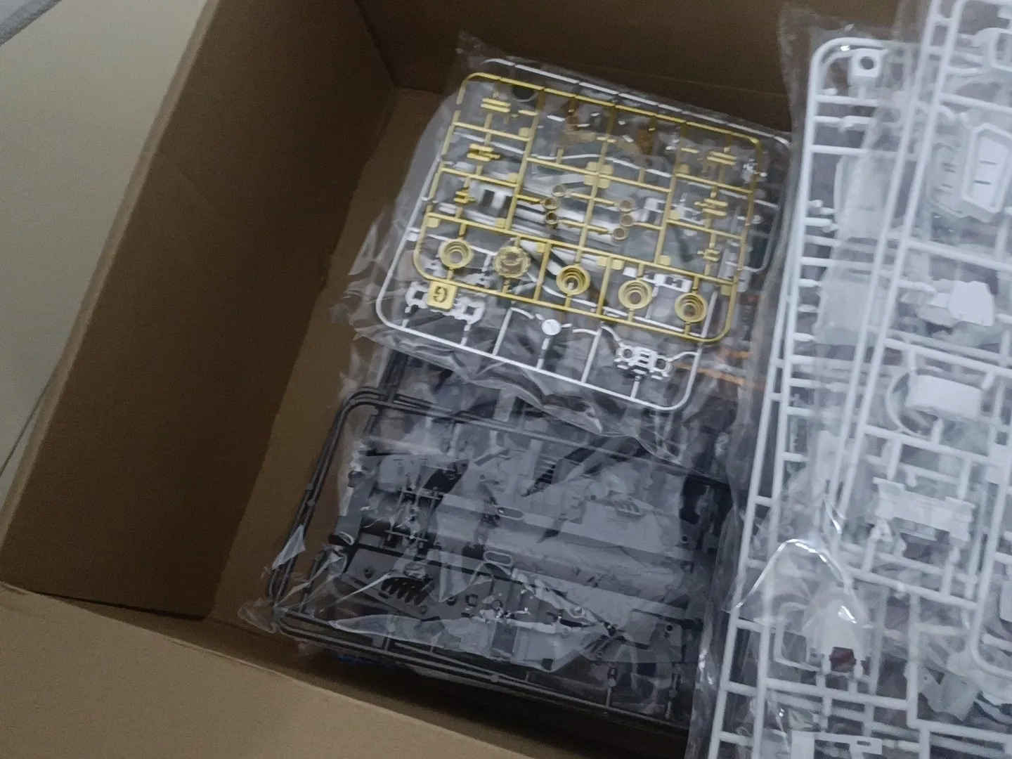 In Stock SOLOMON PHYSALIS GP02 1/100 Sour Berry Assembly Model Multilayer Skeleton Model Kit Collection Toys Mecha Robot view 5