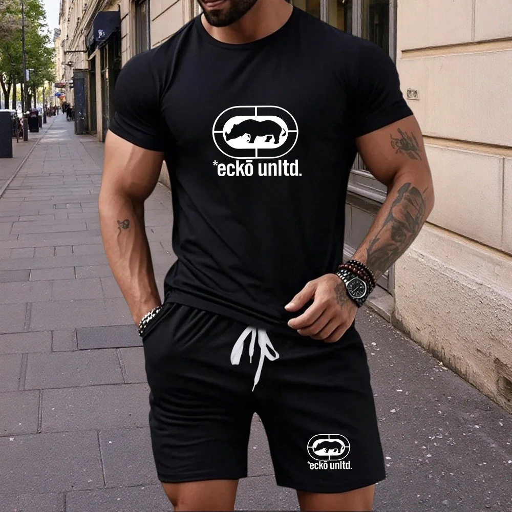 

New high-quality men's summer T-shirt, Harajuku summer hip-hop men's fitness and sports round-neck top and shorts set, fashionab