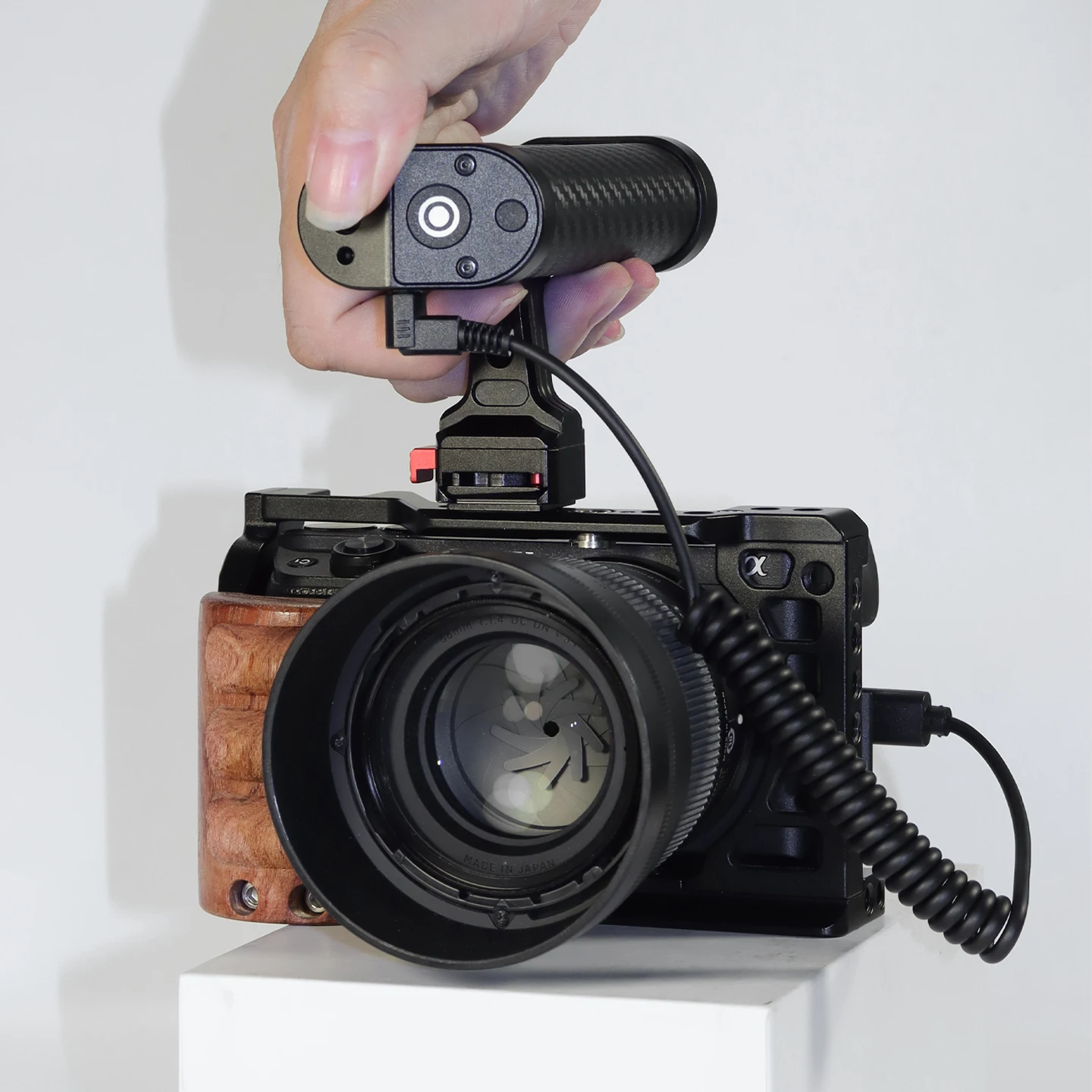 

Быстросъемная боковая ручка с кабелем спуска затвора, ручка с дистанционным спуска затвора, портативная ручка для камеры Sony Canon Nikon