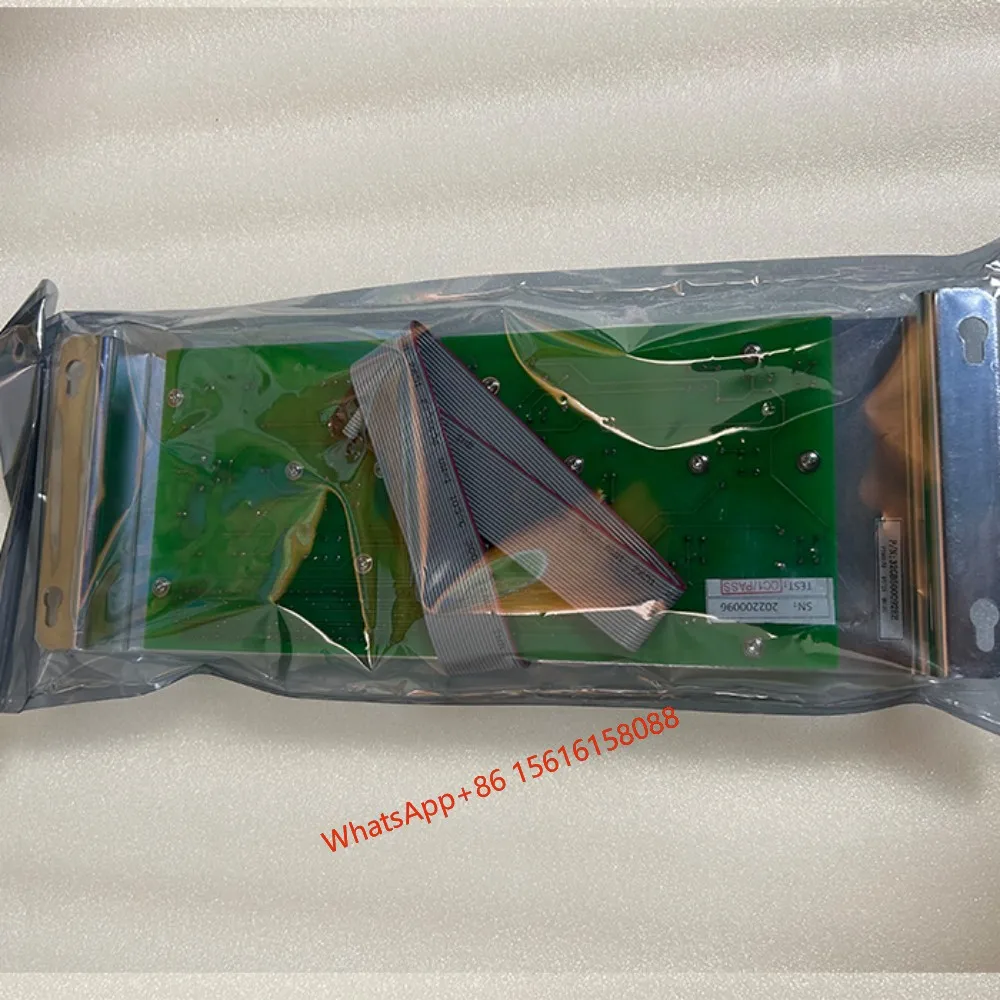 チラー冷凍機コンプレッサー交換部品 タッチスクリーン 32GB500092EE キャリアディスプレイモジュール