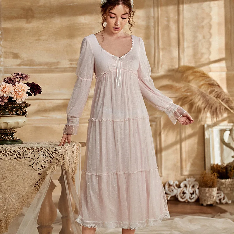 Autumn / Winter Long Sleepwear Lace Retro Palace Princess Pajama Dress Long Sleeve Sexy Mesh Sleepwear Dress Cotton Nightgowns