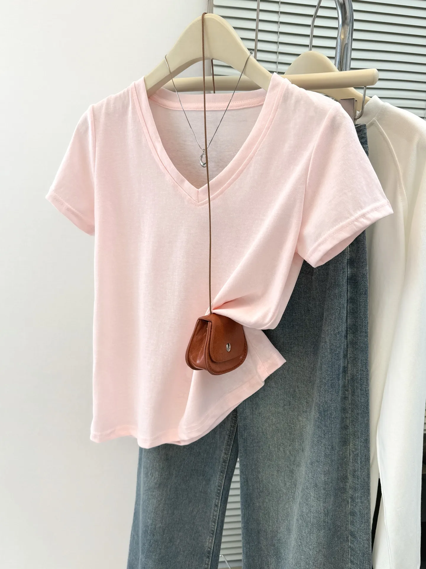 Chic Sweet Spicy Snowflake Cotton Thin Short Sleeve T-Shirt Women Summer Korean Loose Slimming Base Shirt Shoulder V-Neck Top