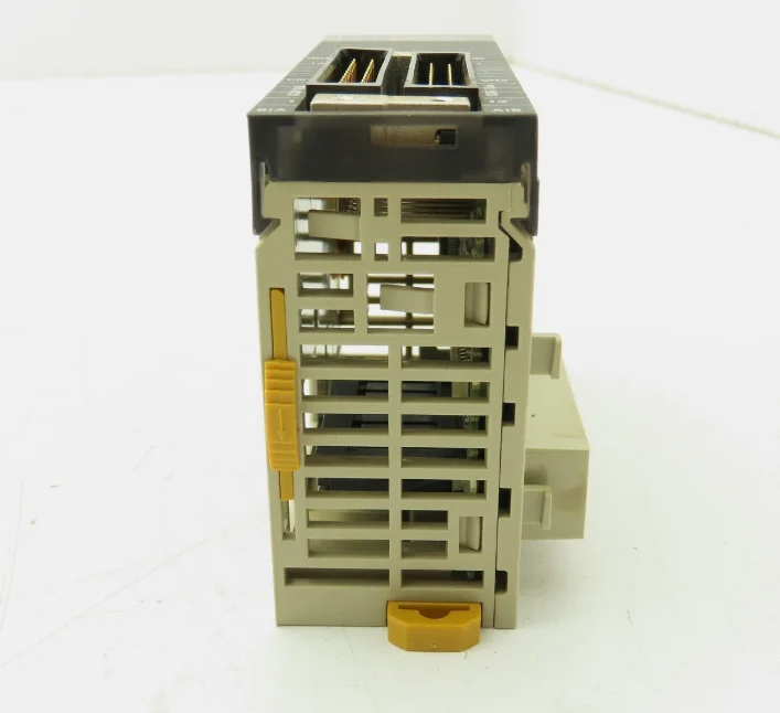 Inverter CP1L-M40DR-D CP1L-M60DT-D CP1L-L14DR-A New Warranty One-year