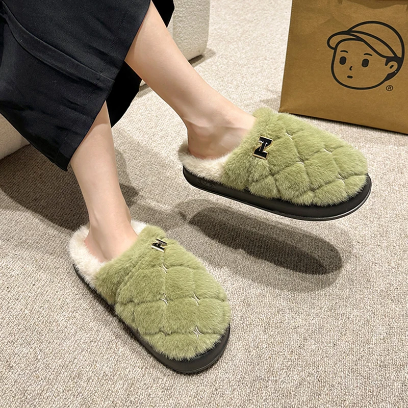 

Women's Plush Slippers with Metal N-Logo - Cozy Fuzzy Open-Toe Slippers for Indoor Outdoor, Fashionable Fluffy House Shoes
