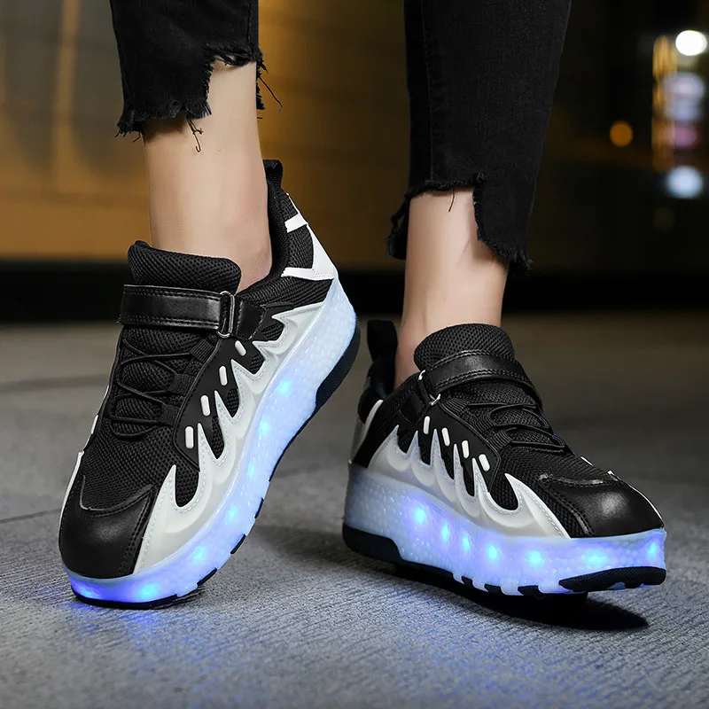 Boys and Grils flashing Skate Shoes Two-wheeled shoes Student Campus Walking Shoes Hot Selling Roller Skates