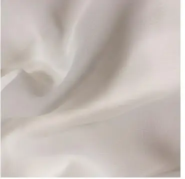 100D white chiffon wedding dress fabric is not easy to wrinkle and drape, with good gauze clothing lining and decorative fabric