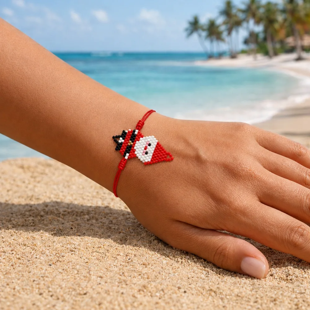 ZGMXR Rice bead bracelet Christmas Santa Claus Creativity Pattern Bohemia Hand-woven Adjustable Fashion Simple Beaded bracelet