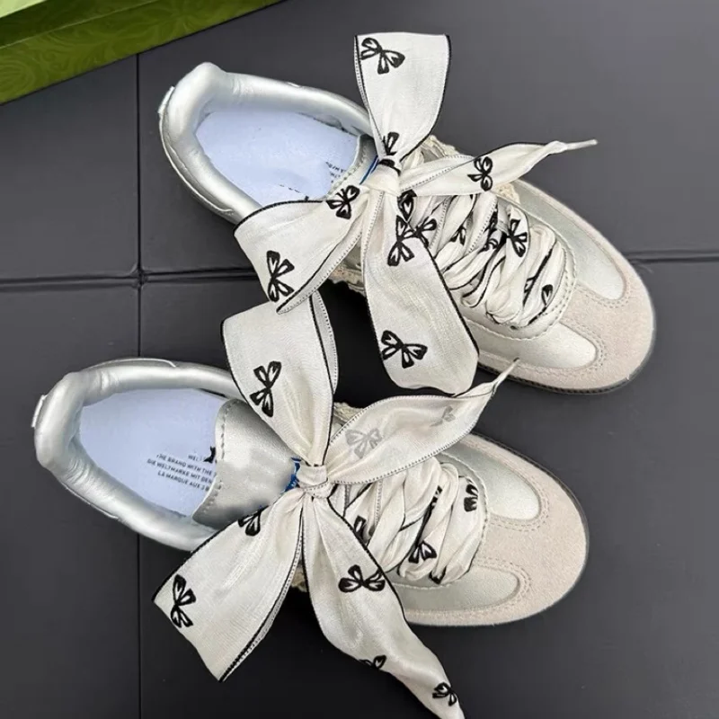 1 Pair 4cm Widened Black White Flower Yarn Shoelaces Beauty Big Bow Flat Shoelace Casual Sneaker DE Training Shoes Lace