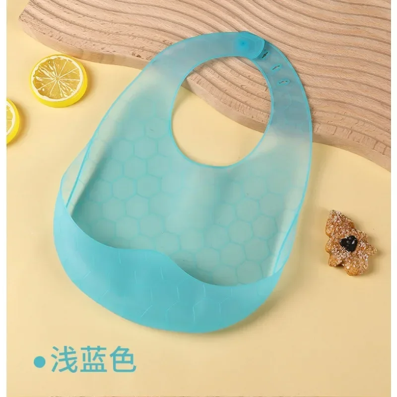 New Simple Silicone Rice Pocket Baby Light Bib Baby Three-dimensional Bib Super Soft Saliva Pocket