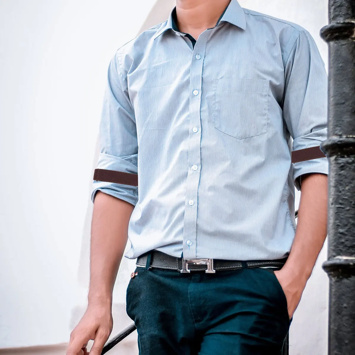 

1 пара рубашек, прочный чинлон, нерегулируемый противоскользящий ремень с замком для рубашки для мужчин и женщин, офисный формальный черный