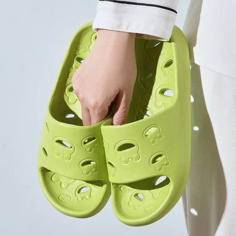 Summer House Slippers for Men - Outdoor Lighting For Your House 评论和价格