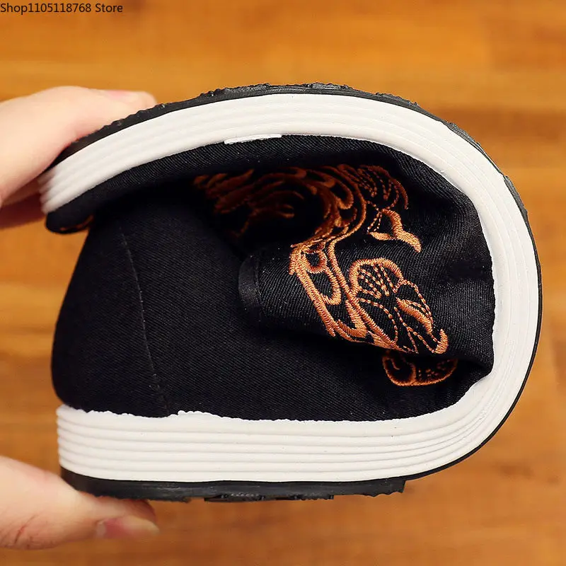 Cloth Kung fu Tai chi Wing Chun Shoes Martial arts Taekwondo Karate Sports Training Sneakers