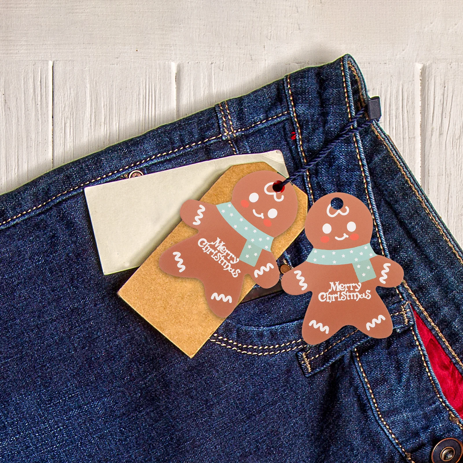 

50Pcs Christmas Gift Tags Gingerbread Man Design Heavy Duty Kraft Paper Labels for DIY Present Wrapping Holiday Decoration