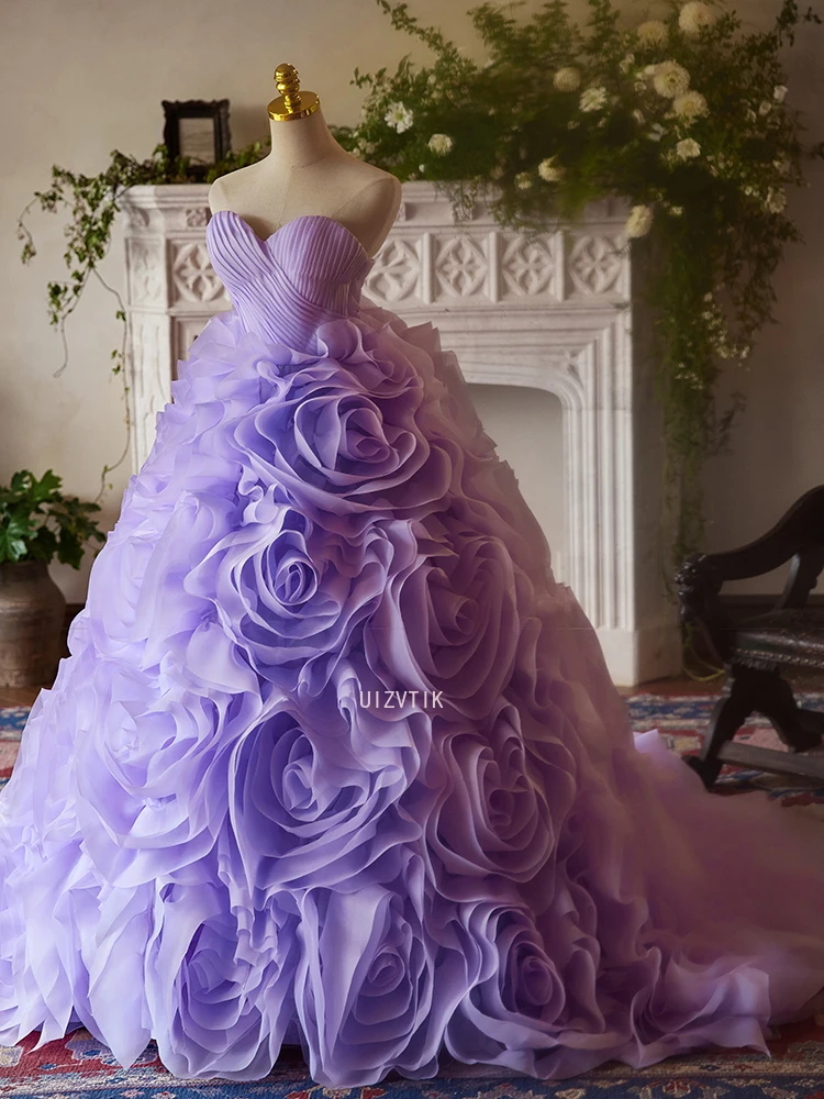 보라색 웨딩 드레스 여성 우아한 공주 긴 프롬 이브닝 파티 가운 럭셔리 꽃 장식 스트랩리스 볼 가운 신부 드레스
