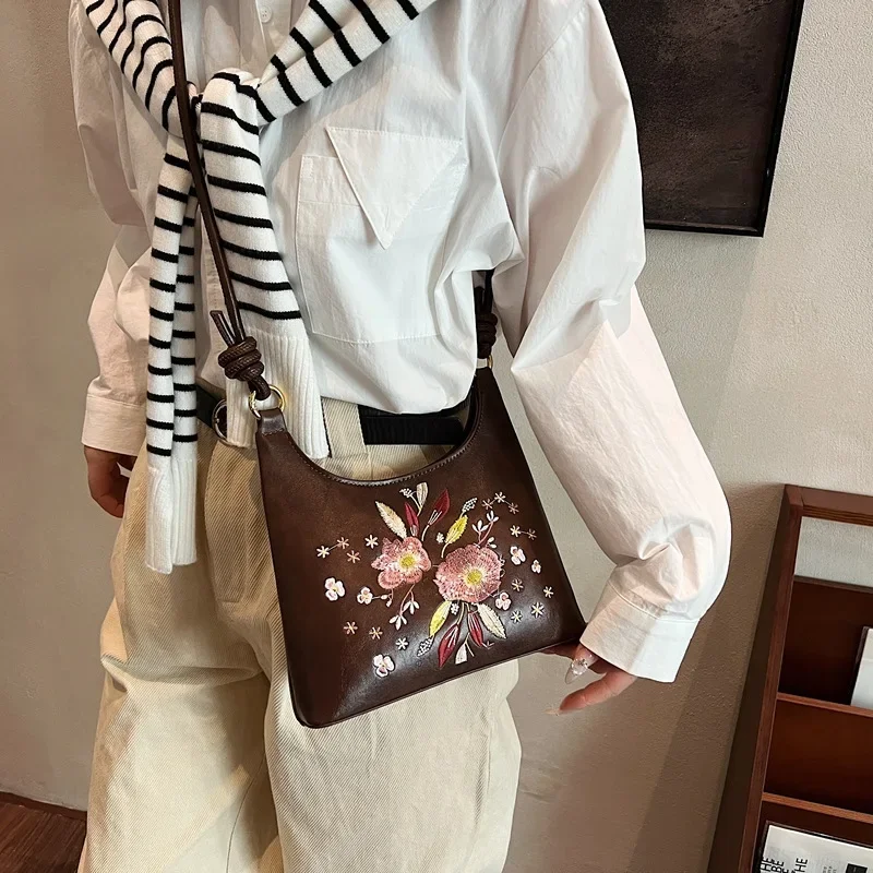 

2025 Women's Premium Floral Shoulder Bag - Factory Direct Crossbody Tote with Spacious Compartment for Work & Casual