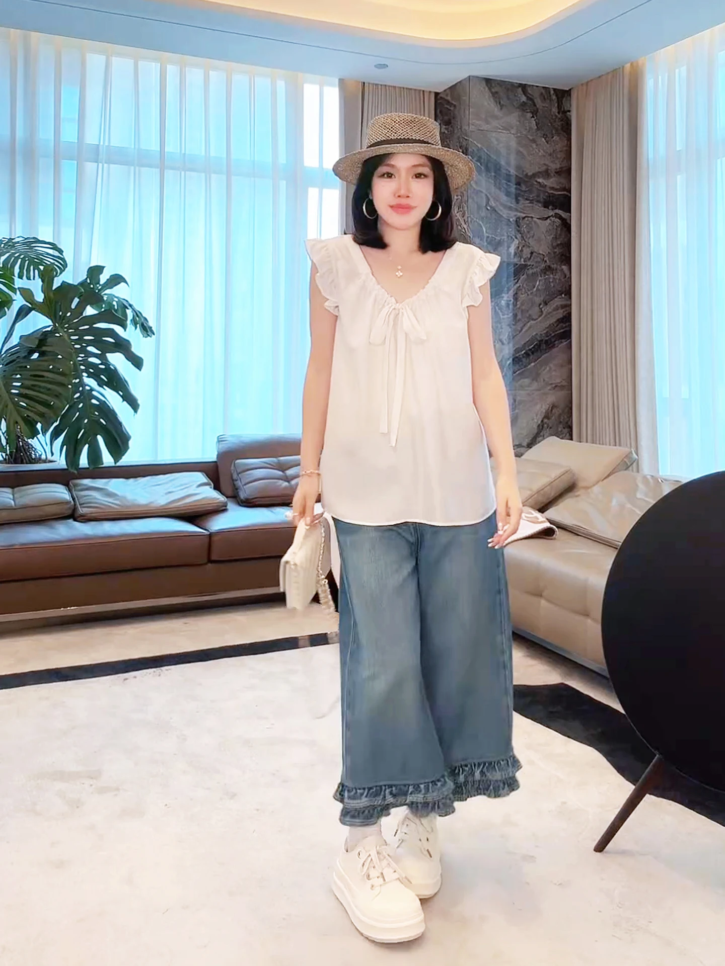 

MeHomeYang Personal Collection White Tea Doll irt Linen Material Svel Low round Ne Regular Length Faionable Slimm...