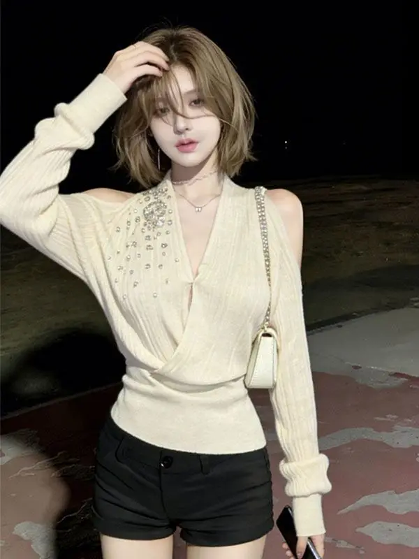 

Французский трикотажный топ с бриллиантовой отделкой для женщин, облегающий, базовый, для ношения под одеждой, осень-зима, новинка