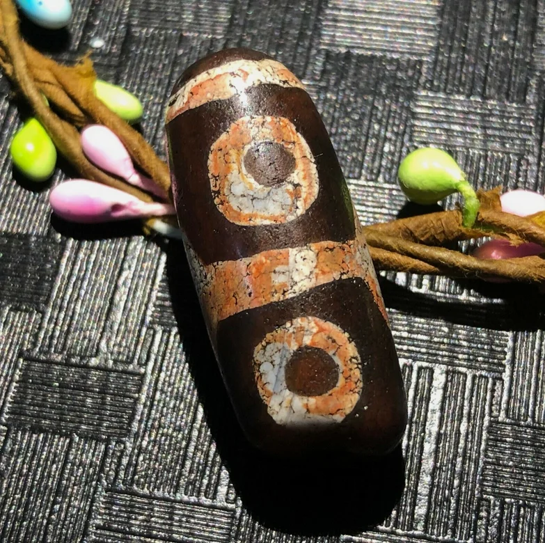 Magic Tibetan Old Agate Dragon Skin Red color 4Eye Totem dZi Bead 14*34mmC1911