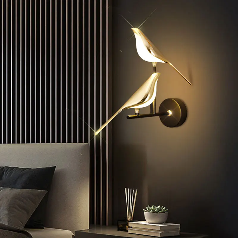 

Nice Nordic LED Golden Bird Wall Lamp Parlor Bar Bedside Hanging Light Novelty Rotatable Wall Lamp Bedroom Bedside Indoor Sconce