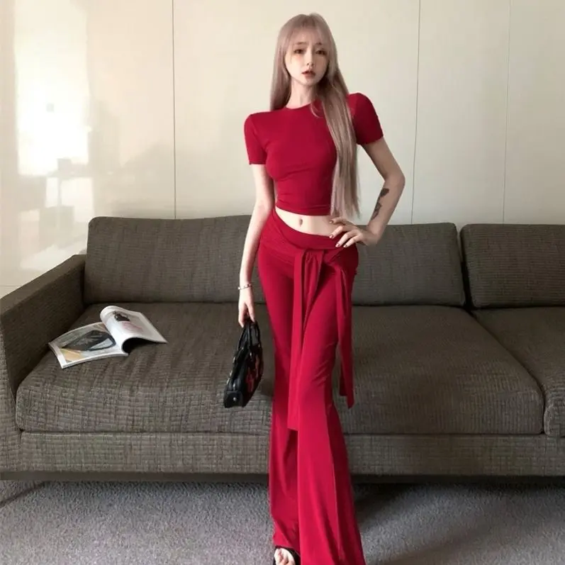 

Summer Set Two Piece New Hot High-end Simple Casual Round Neck Tight Short-sleeved T-shirt + Slim-fitting Micro-flop Trousers
