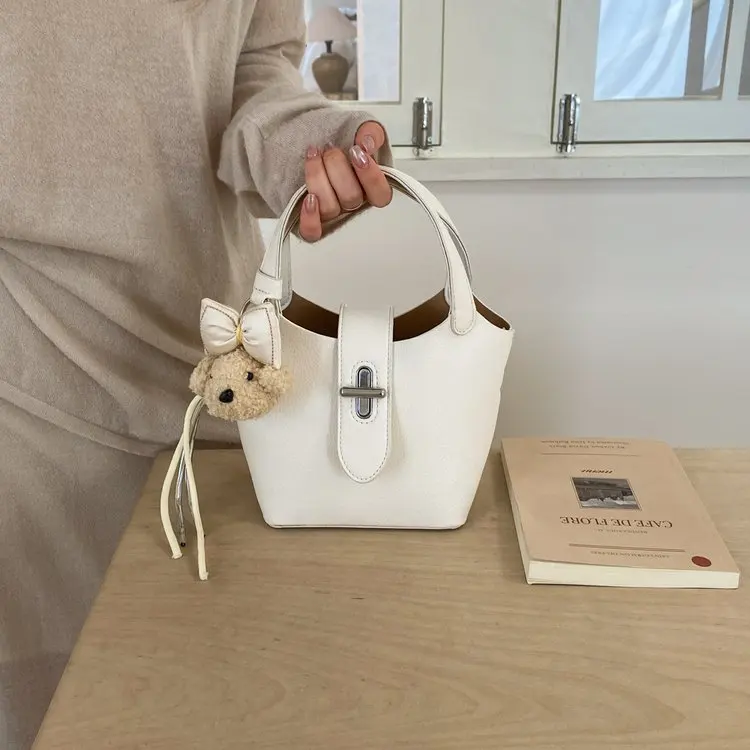 

Simple Luxury Elegant Diaper Bag Best Crossbody Handbag For Women Trendy Solid Color Messenger Bag Designer Minimalist