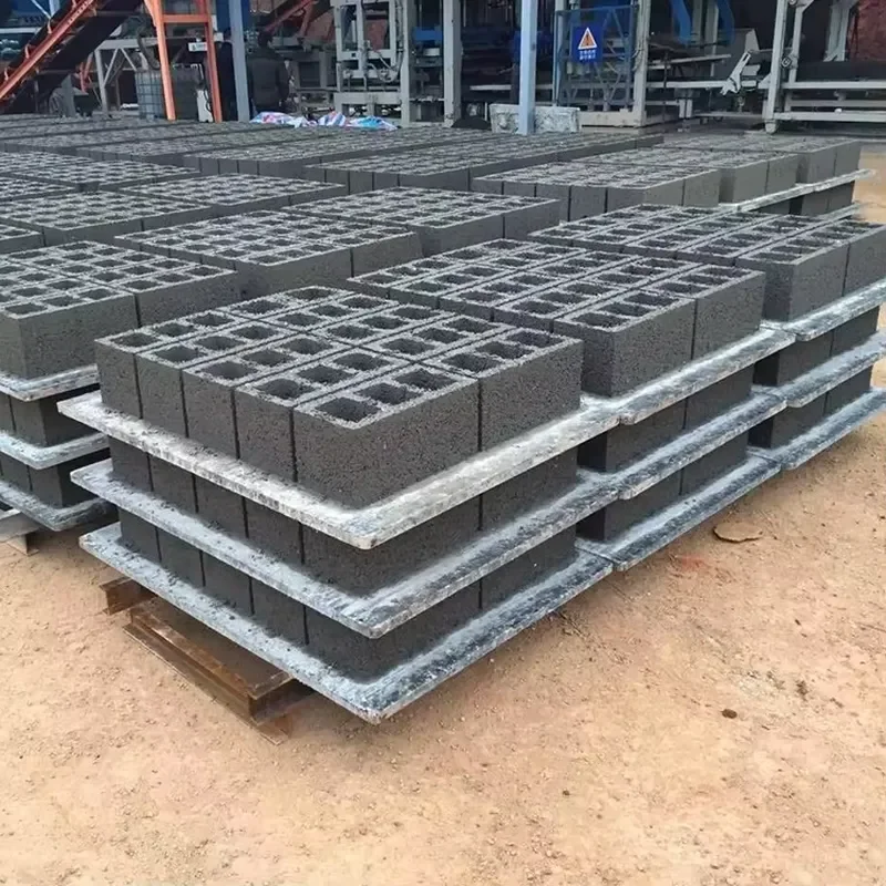 LONTA Customization GMT Plastic Pallet for Brick Making Machine Fiberglass PVC Board Plate Gmt Pallets for Concrete Brick
