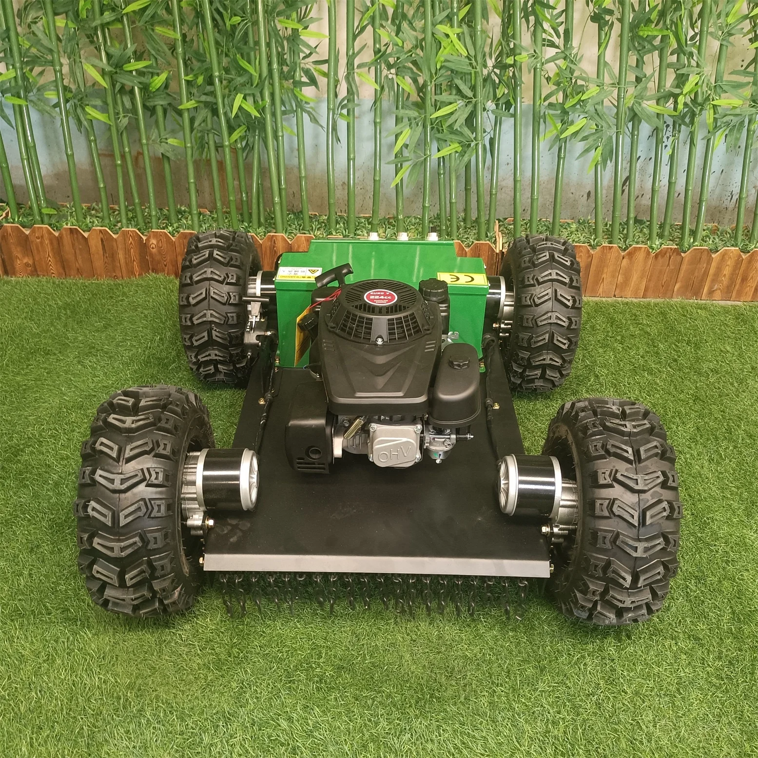 4WD Self-Propelled Remote Control Robot Lawn Mower 4-Stroke for Grass Cutting Radio Remote Control