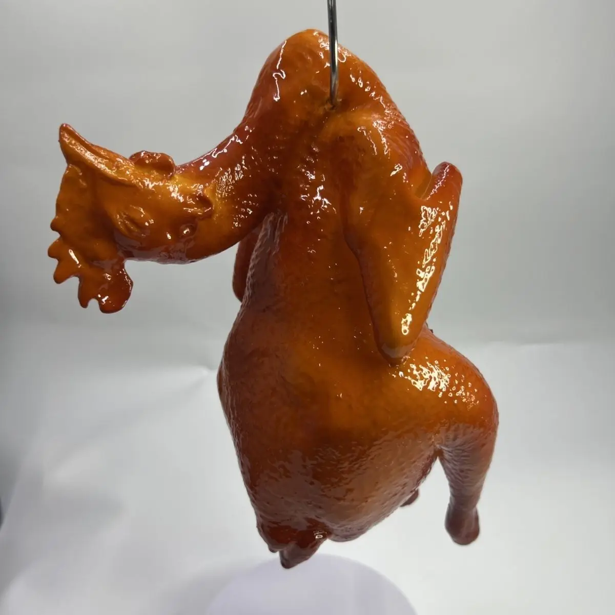 Artificial Roast Whole Chicken Hanging Model Realistic Glossy Fake Food Prop Home Party Festival Decoration Shop Window Display