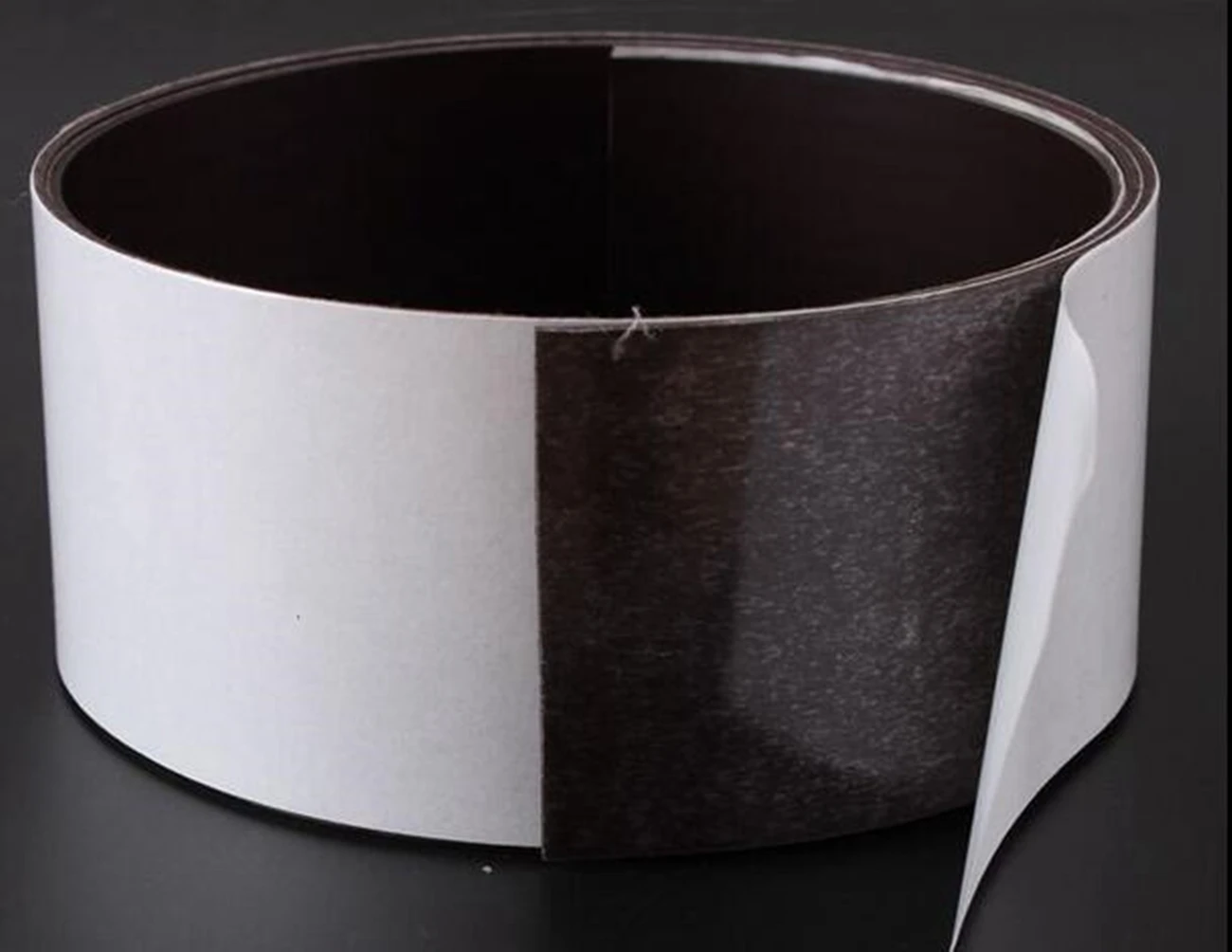 

1 meter Flexible Magnetic Strip Self Adhesive Magnetic Strip Tape Magnet 60x1.5mm One Side With Tape Soft Magnetic Sheet Magnet