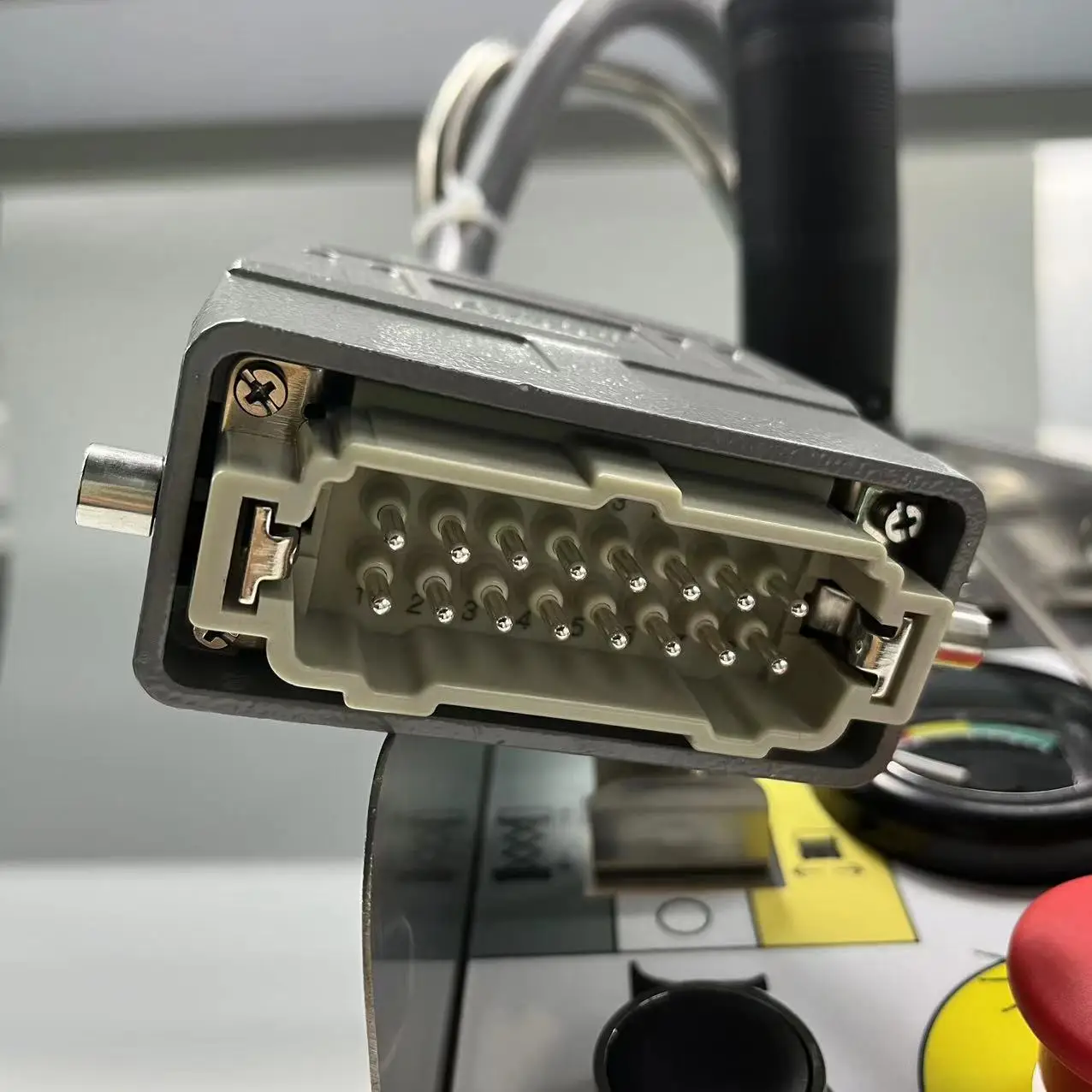 

Блок управления 156879 156991 для ножничных подъемников Skyjack SJIII3215 3219 3220 3226 4620