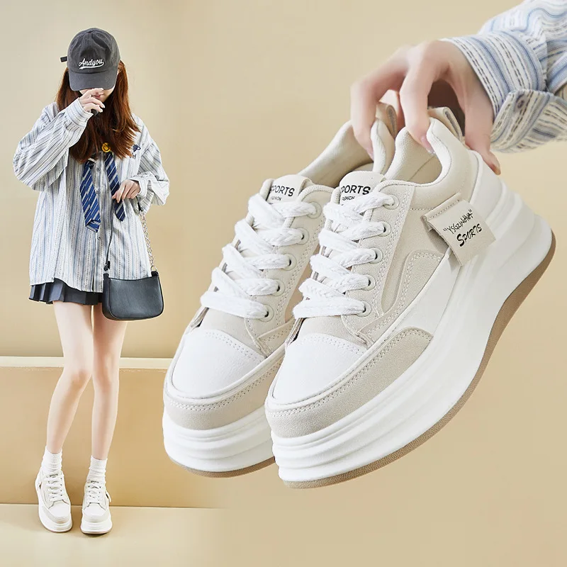 

2025 Autumn New Women's Casual White Shoes Fashionable Versatile Student Color Block Flat Bottom Shoes with Increased Inner Heel