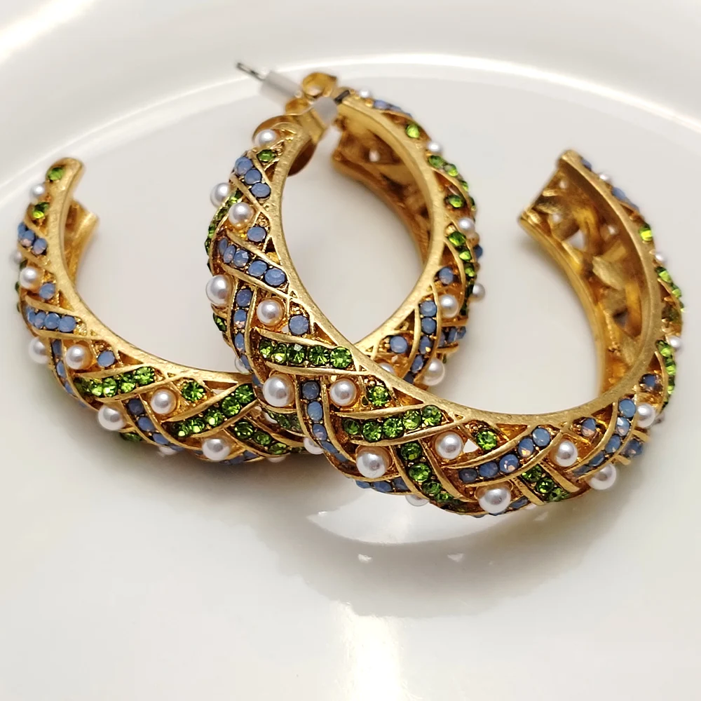 

High Quality Luxury Crystal Set Zirconia C-ring Earrings For Women Engagement Wedding Jewelry Unique Design