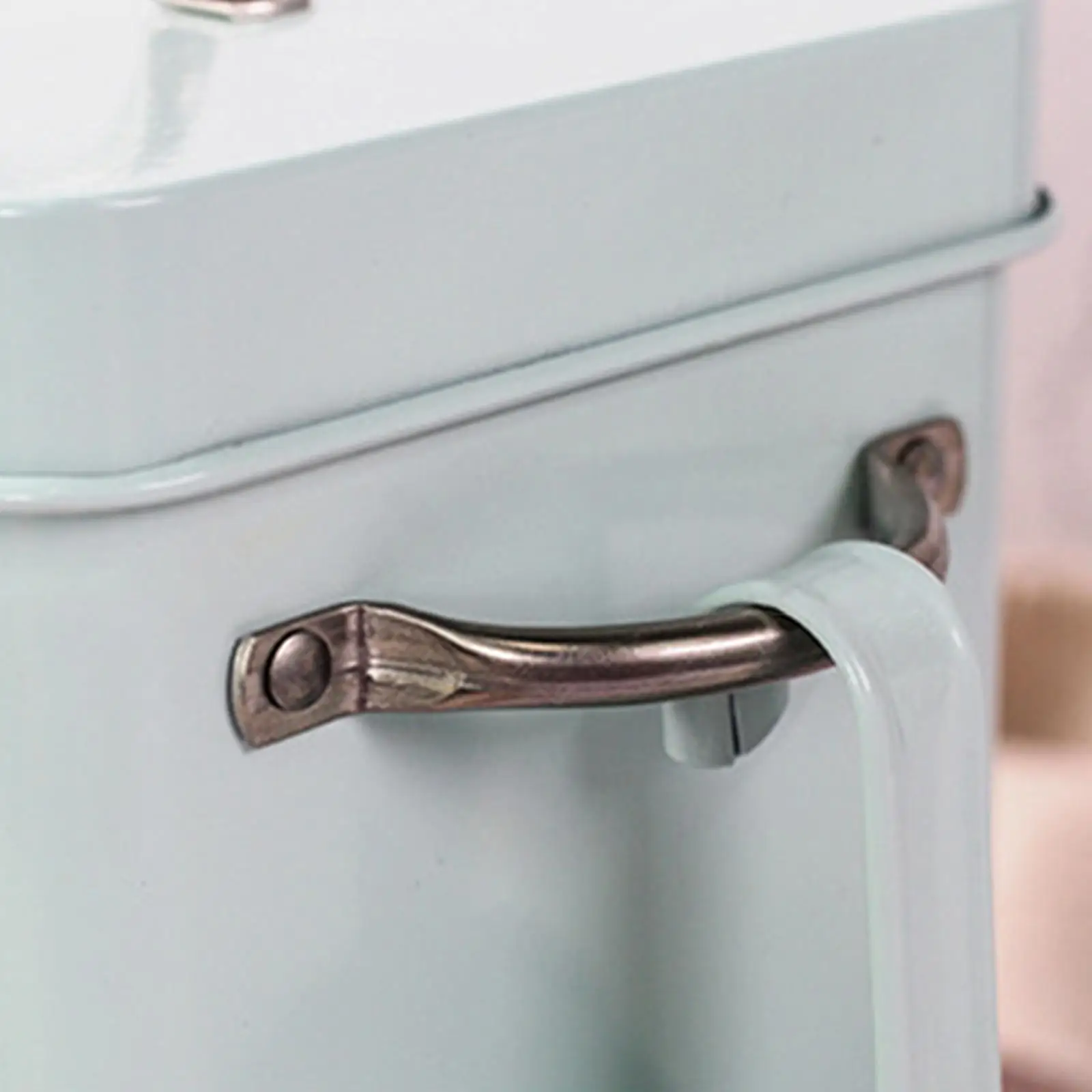 Laundry Detergent Bin 6.5L Iron Storage Box with Measuring Cup Airtight Lid for Powder Rice Grain Kitchen Bathroom