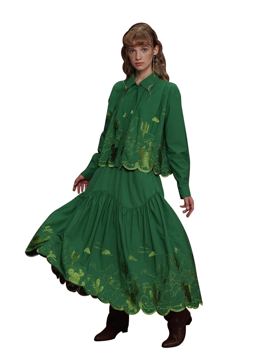 

Женская рубашка с вышивкой, зеленая плиссированная шикарная юбка, комплект осенней коллекции, женская модная одежда, комбинированный комплект