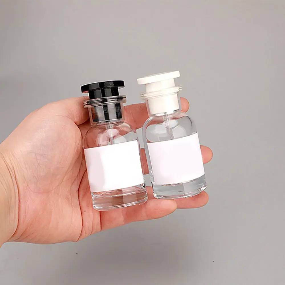 スプレーボトル,ポータブルスプレーボトル,小便器,詰め替え,ガラス,旅行,空の容器,30ml, 50ml, 1個