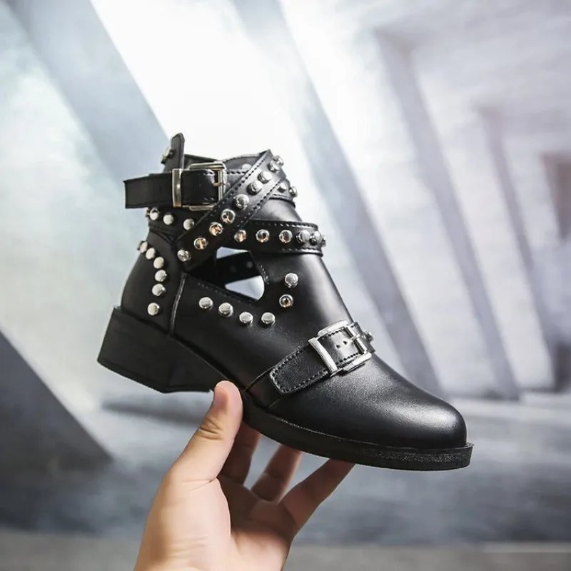 Botas Personalized Women Shoe Summer New Hollow Large Women Boot Fashion Rivet High Heels Round Toe Ankle Boot Cool Boot Botines