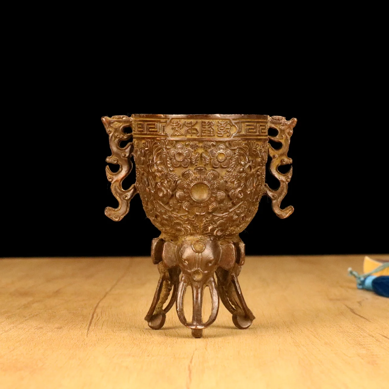 Miniature Tripod Wine Cup Alloy Decorative Statue for Living Room Study and Entrance  Unique Home Decor Collectible Accent Piece