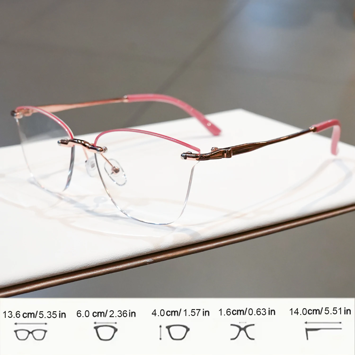 نظارات قراءة عصرية بدون إطار، نظارات طويلة ضيقة بحافة مقطوعة لامعة فاخرة مع قارئ الكمبيوتر
