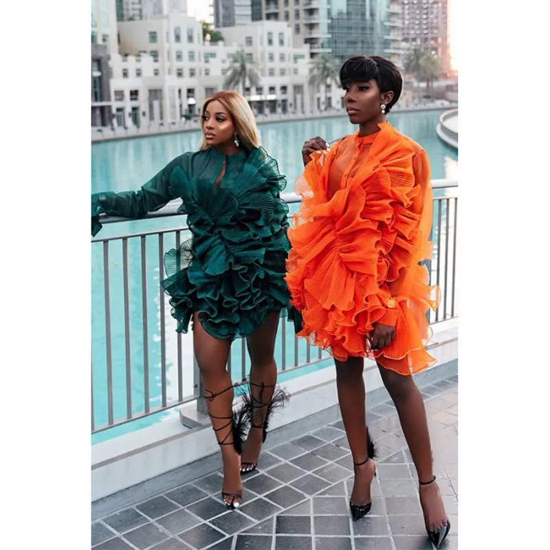 

Fashion Lady Prom Dresses Illusions Pleated Layered Prom Dress Full Sleeve vestido de curto Women Party Gown Mini Length