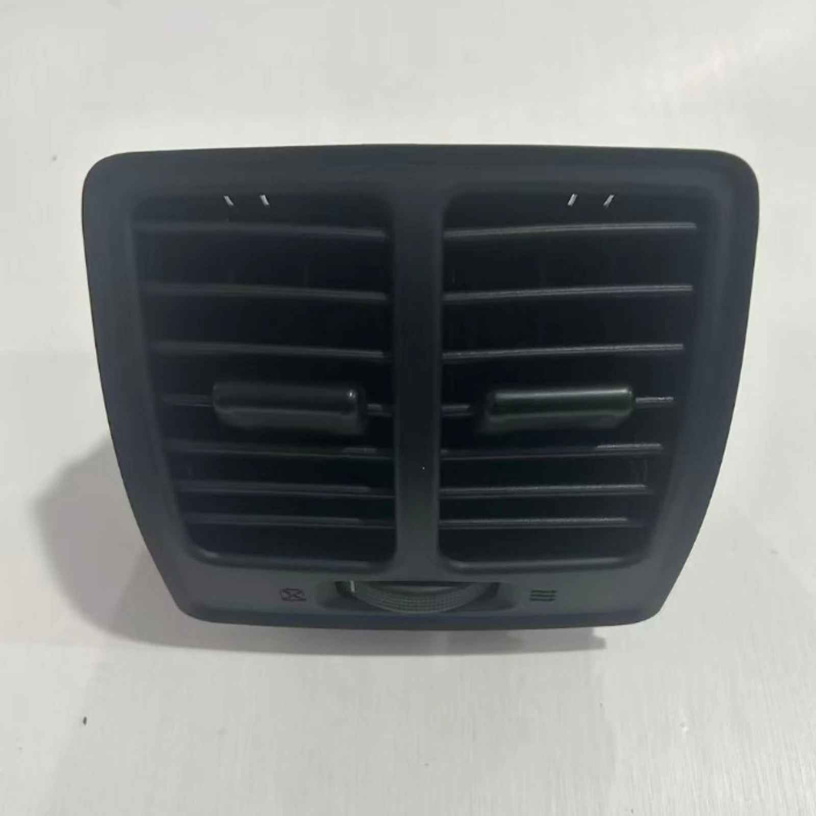 Automotive Kuga Rear Air Vent Assembly Factory-Style Replacement Rear Seat Vent with Adjustable Outlets for Auto Mechanics - view 6