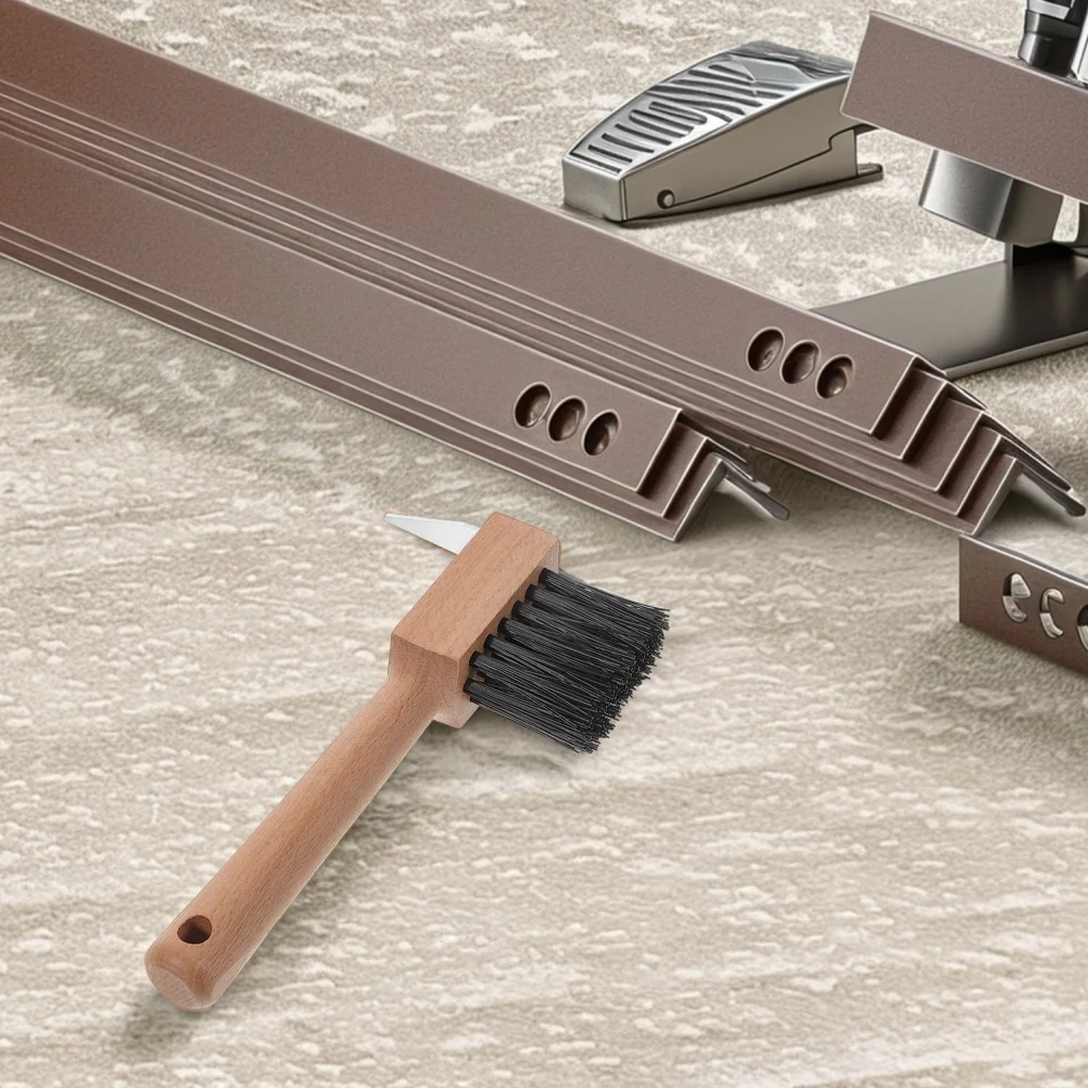 2 قطعة فرشاة حافر مقبض خشبي شعيرات ناعمة أداة حافر الحصان المتينة حيوانات المزرعة مهام تنظيف صعبة العناية بالخيول