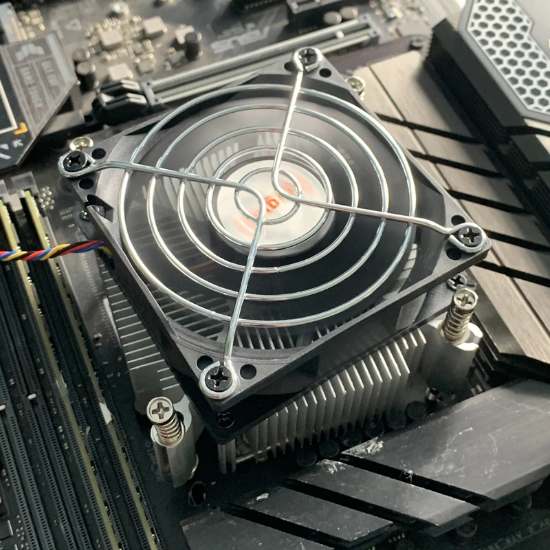 Efficiente CPU Raffreddato ad Aria Dispositivo di Raffreddamento 4PIN PWM Torre Processore PC Ventola di Raffreddamento da 80MM per Intel LGA 2011 X99 X79 E5 2011-3 Ventilatore