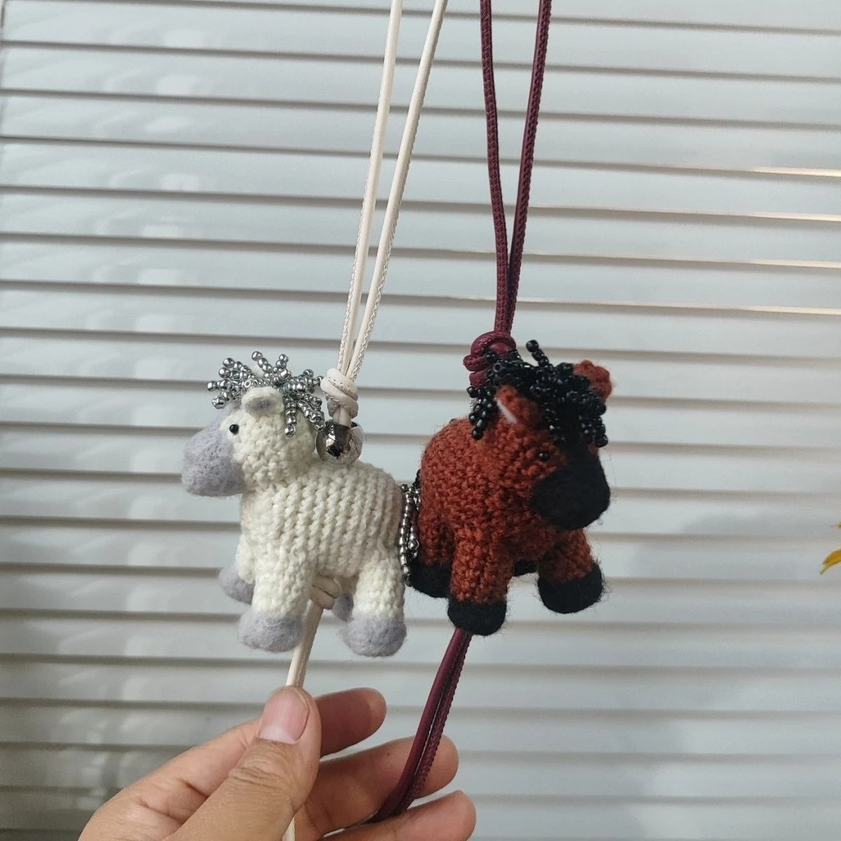 portachiavi-ciondolo-in-feltro-di-lana-fatto-a-mano-a-forma-di-pony-koala-per-il-nuovo-anno-del-cavallo-simpatico-regalo-per-auto