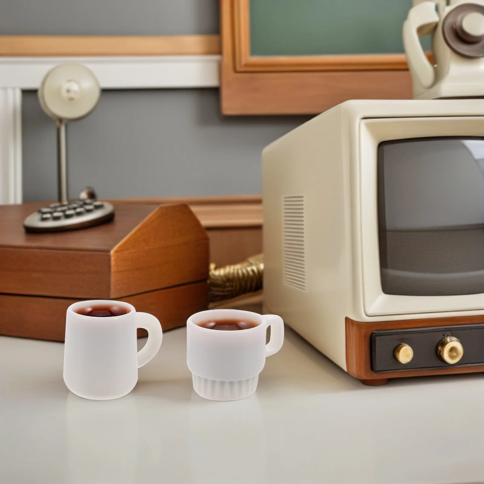 50 Uds Mini juego de tazas de café de resina casa de muñecas en miniatura accesorios de cocina pequeños adornos de bebidas DIY llavero pendiente encantos